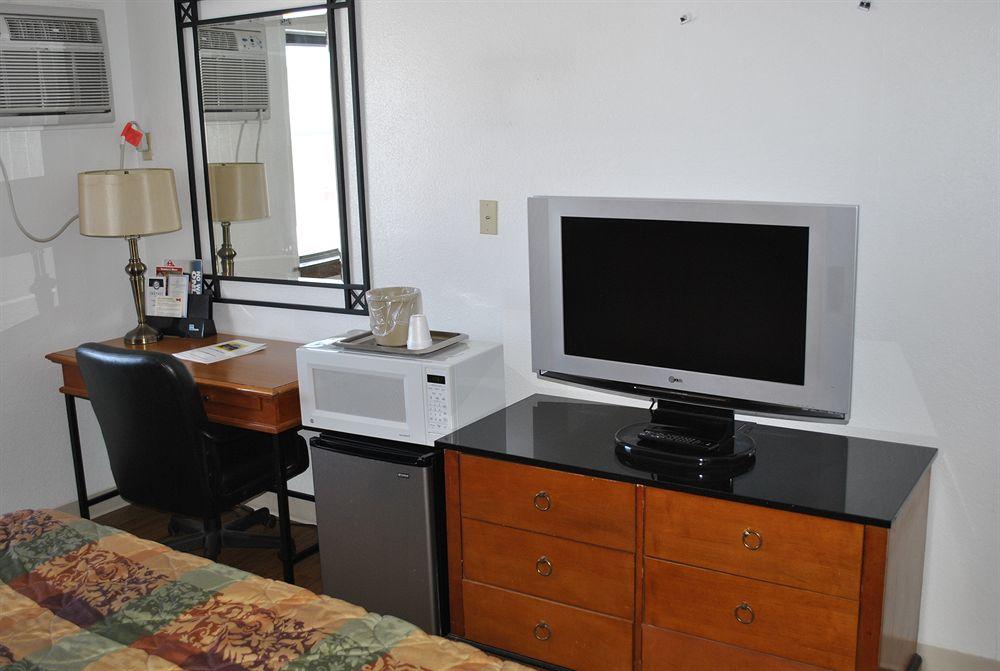 Waconia Inn&Suites Esterno foto