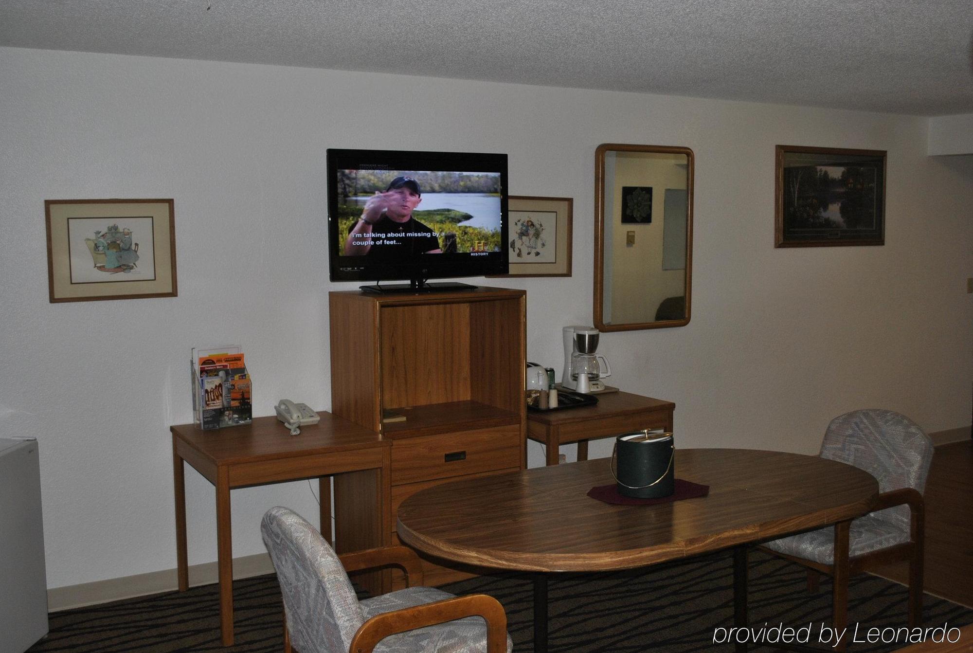 Waconia Inn&Suites Esterno foto
