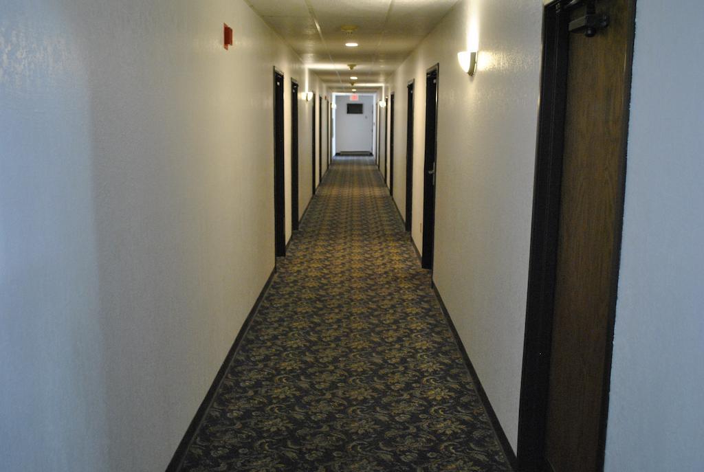 Waconia Inn&Suites Esterno foto