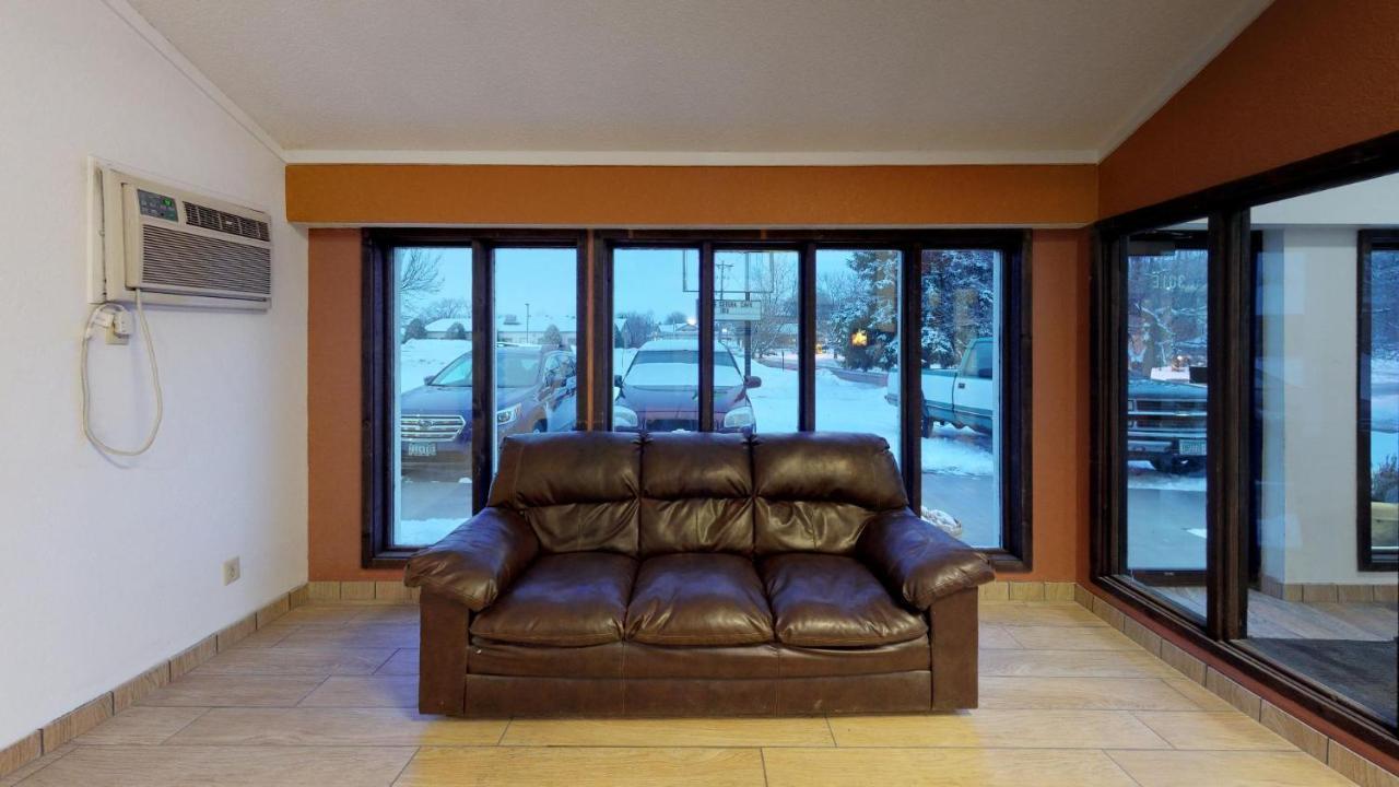 Waconia Inn&Suites Esterno foto